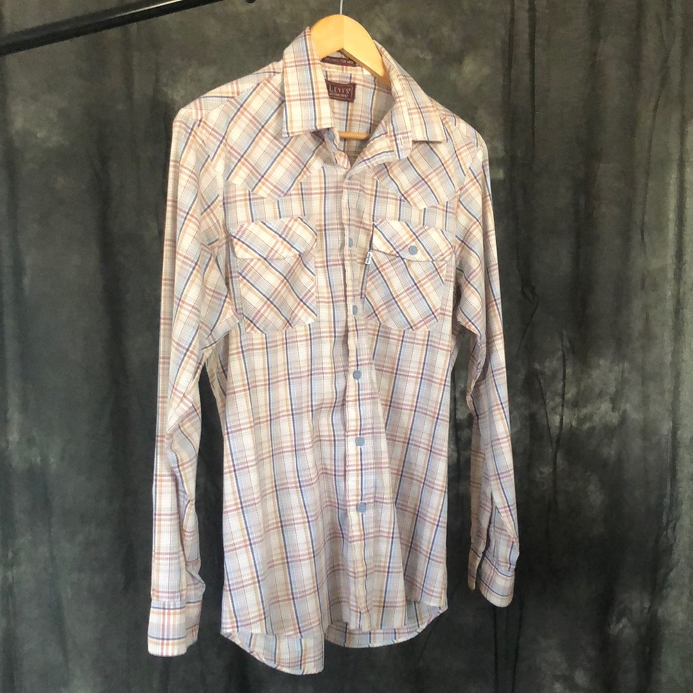 Levi’s “Action Shirt” medium size made in USA vintage button shirt